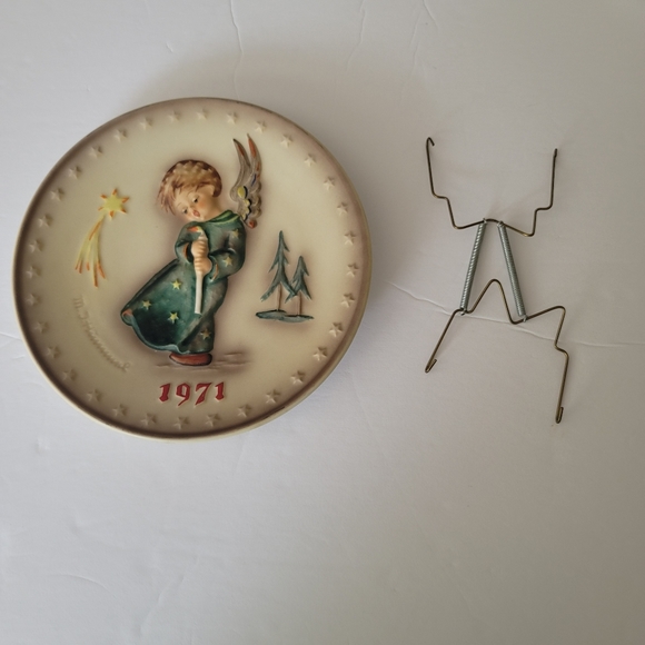 MJ Hummel vintage 1971 plate Heavenly Angel 1st edition anniversary W Goebel - Picture 7 of 7